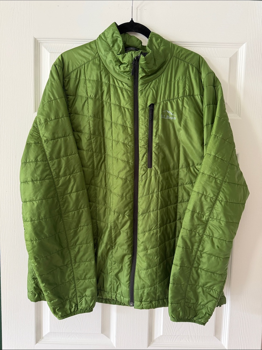 L.L. Bean Men's Quilted Puffer Jacket — Bright Green